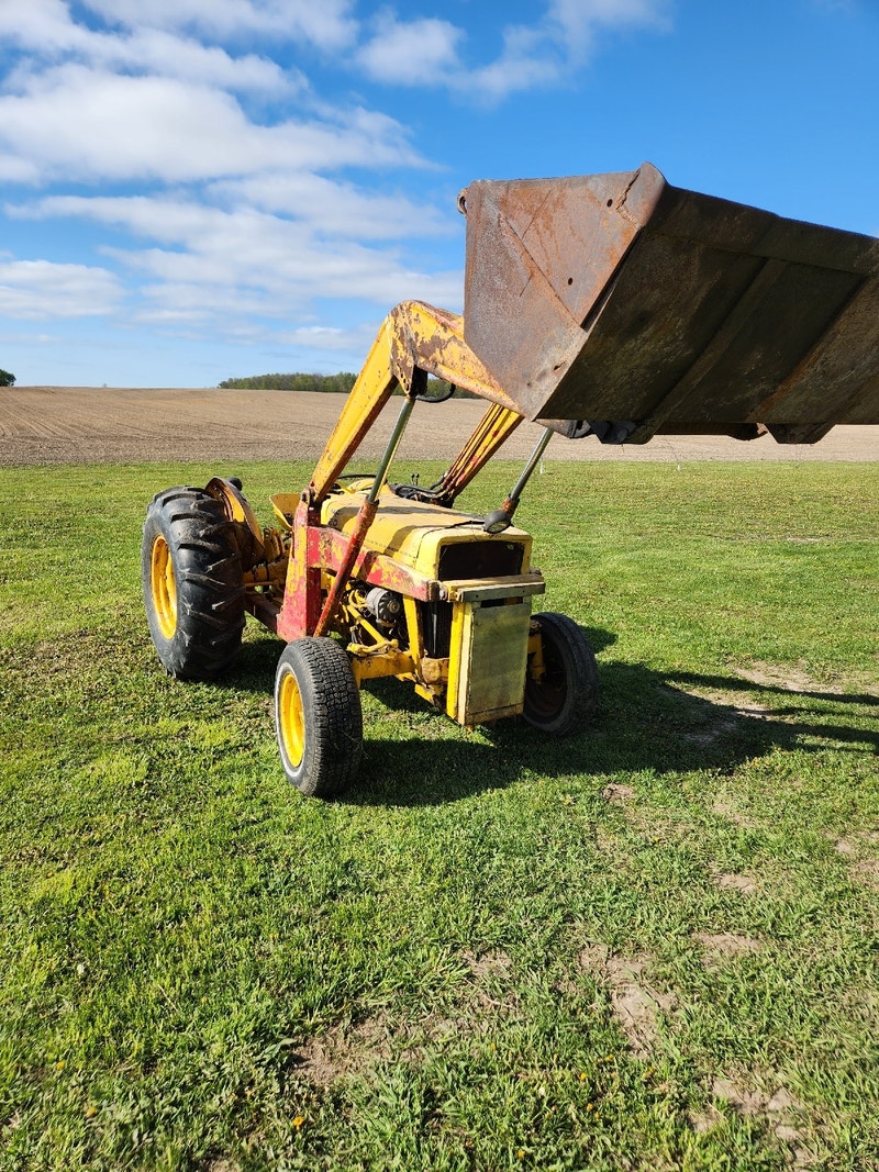 Massey 20 Industrial Loader Tractor Farming Equipment Owen Sound