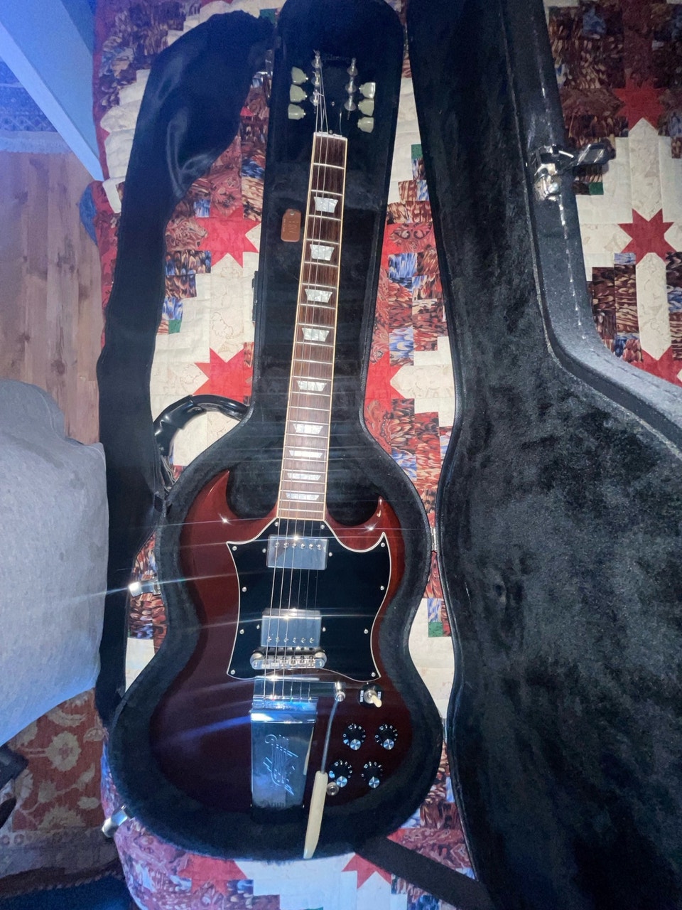 Gibson angus young signature SG sg 2005 acdc AC/DC | Guitars | Owen ...