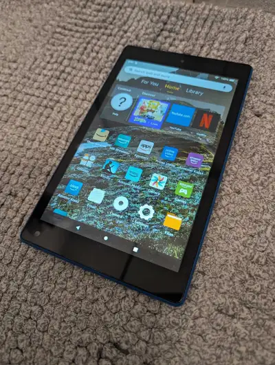 Tablet Amazon Kindle Fire 8 (8th gen) (L5S83A). 16Gb + SD card , View more