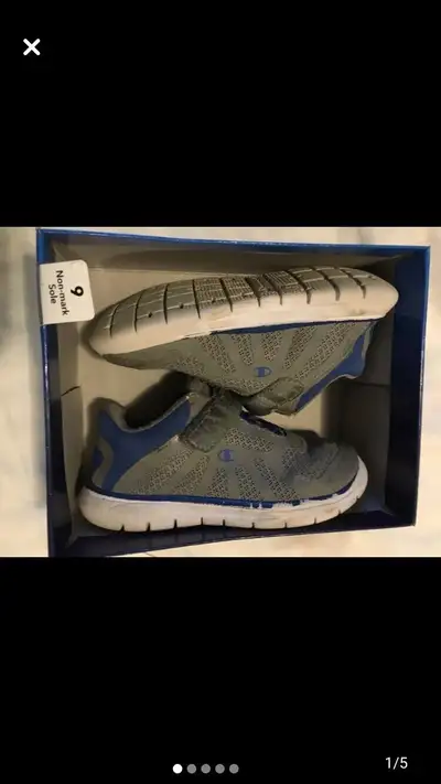 Champion toddler size 9 running shoes , View more