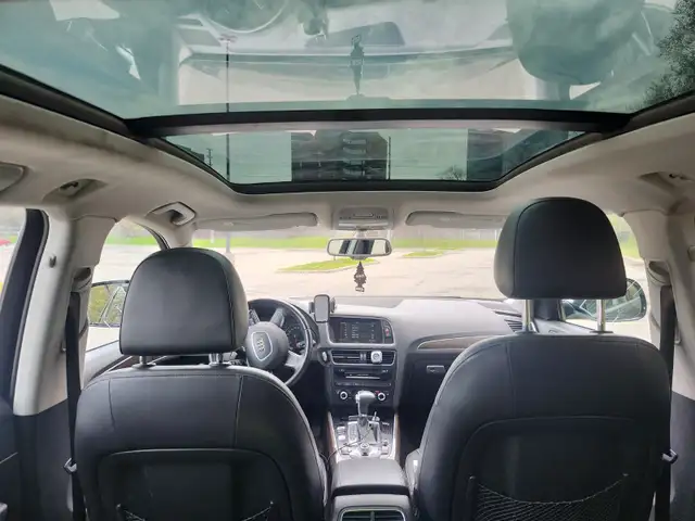 Audi Q5600046453644349447