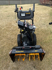 Poulan Pro 27-Inch 250cc 2-Stage Gas Snow Thrower