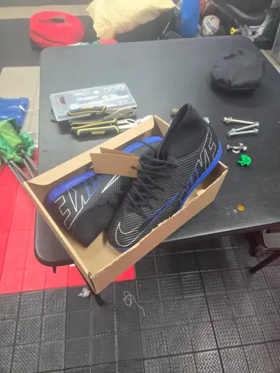 Nike indoor shoes sz 13, View more