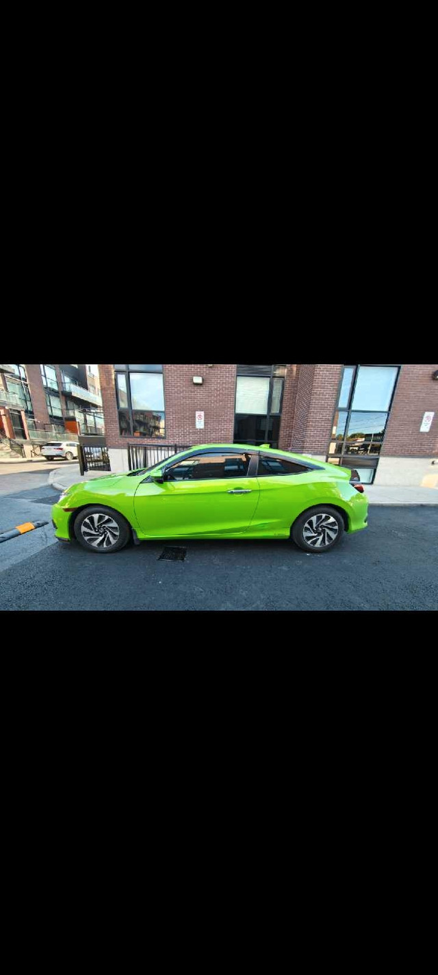 2017 Honda Civic Touring Coupe. LOW KM in Cars & Trucks in Mississauga / Peel Region - Image 2