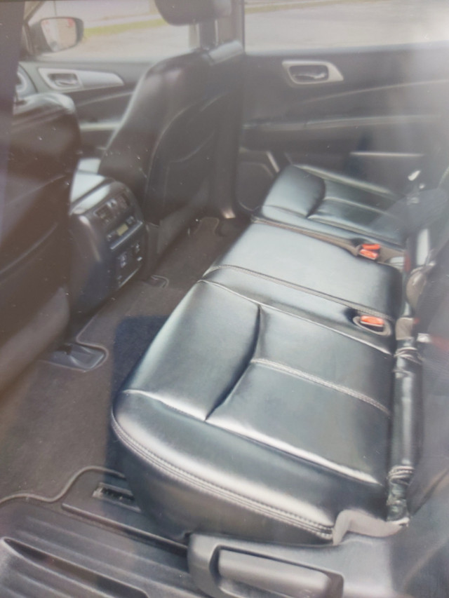2018 Nissan Pathfinder in Cars & Trucks in Leamington