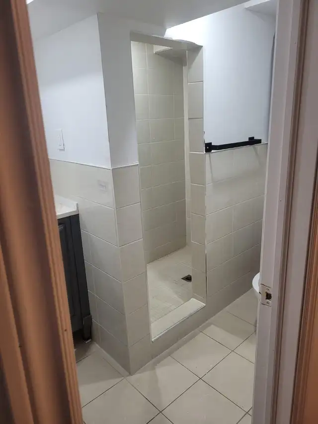 Two Bedroom Basement Apartment  in Long Term Rentals in Oshawa / Durham Region - Image 3