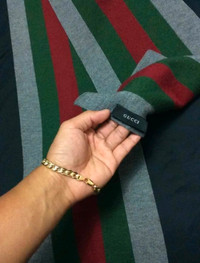 100%Authentic Gucci Classic Stripe Green Red Wool Scarf