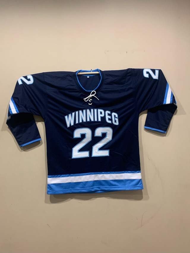 SIGNED AUTHENTIC Par Lindholm Retro Jets jersey  in Hockey in Guelph - Image 3