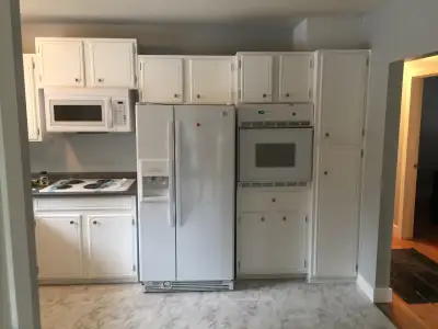 $2,250/month · Available October 1 — November 1 possible for the right tenant Bright main floor home...