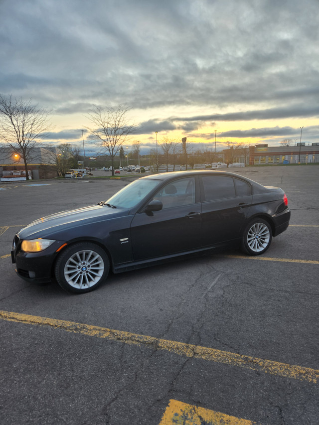 A VENDRE BMW 328 XDRIVE 2011 dans Autos et camions  à Ville de Montréal - Image 2