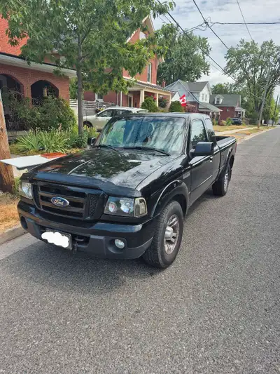 Selling As Is 2011 Ford Ranger Super cab 4x4 sport 4.0L V6 engine Well maintained - Needs very littl...