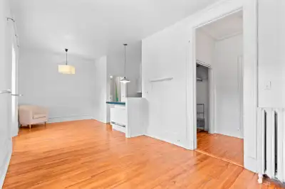 1-bedroom 2-bathroom Apartment for Rent