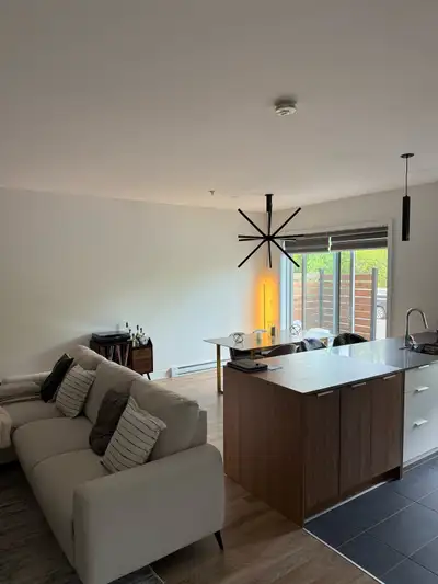 Condo 4 1/2 - De la Comtesse