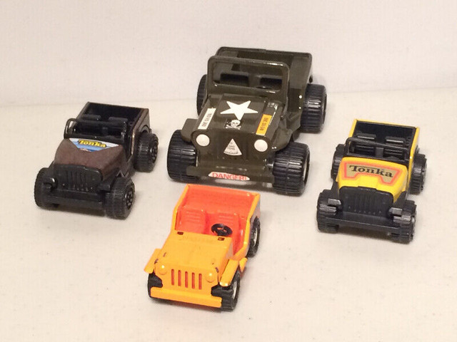 Vintage 1970s 1980s TONKA Toy Trucks Cars Jeeps Tractors Trailer in Toys & Games in Ottawa - Image 4