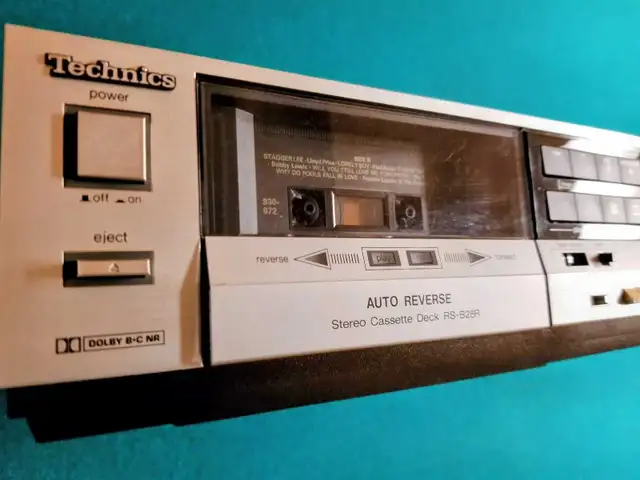 TECHNICS CASSETTE PLAYER 415732599714621443