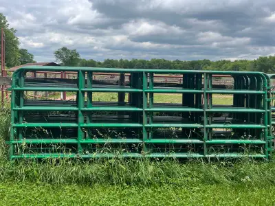 ***Great condition Roundpen!***, View more