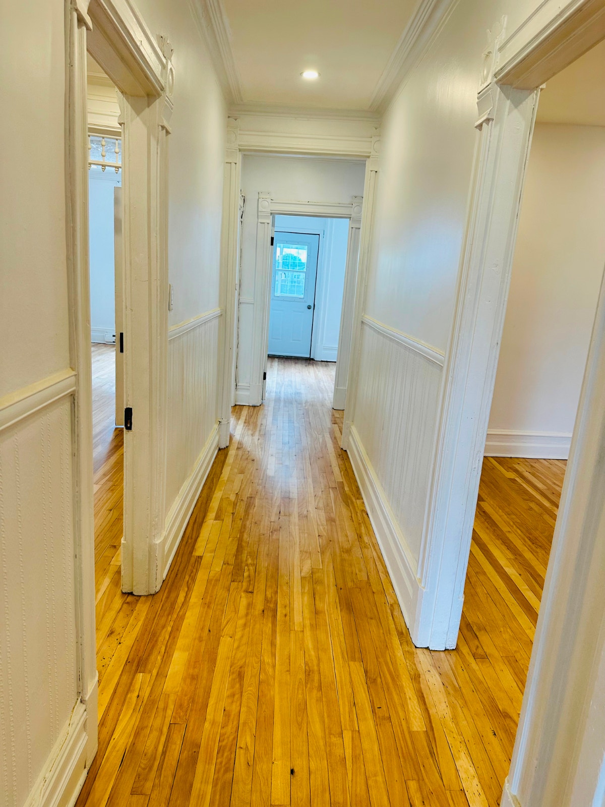 LOGEMENT À LOUER — photo 2