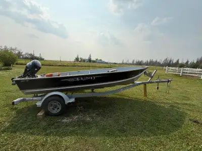 16’ Lund with new 30hp Suzuki. Has electric start and power tilt. EZ loader trailer. Ready to go fis...
