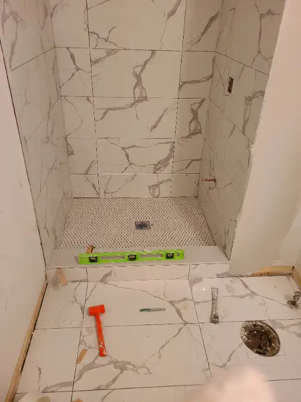 general contractor, painting, Bathroom, tiling, Kitchen, floor in Renovations, General Contracting & Handyman in Cambridge - Image 9