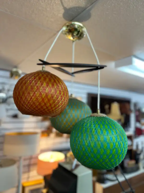 Fun Colorful Spun fibreglass light fixture retro vintage MCM in Indoor Lighting & Fans in West Island - Image 2