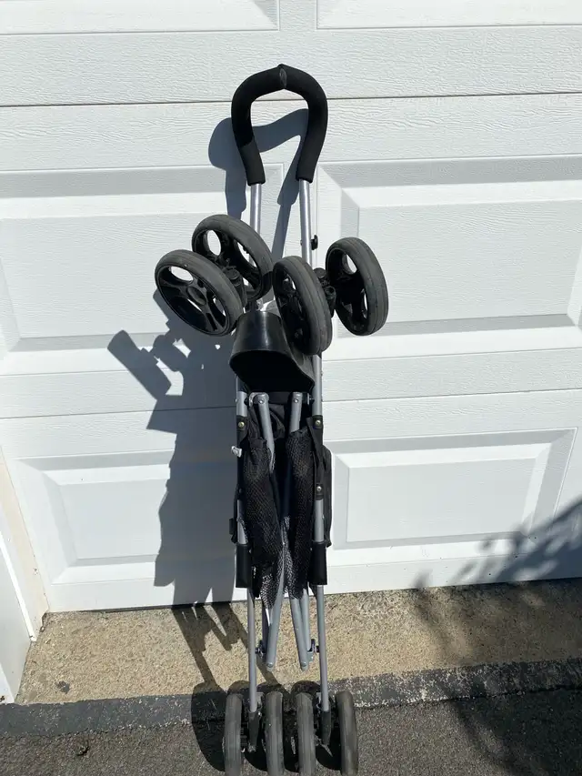 Bily Large Umbrella Stroller in Strollers, Carriers & Car Seats in Ottawa - Image 4