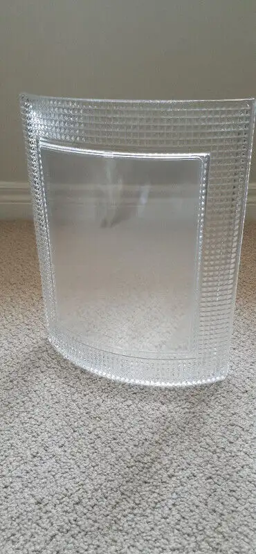 Selling Curved Glass Photo Frame - 8x10 -in excellent condition. Large Frame, heavy,thick glass. Ask...