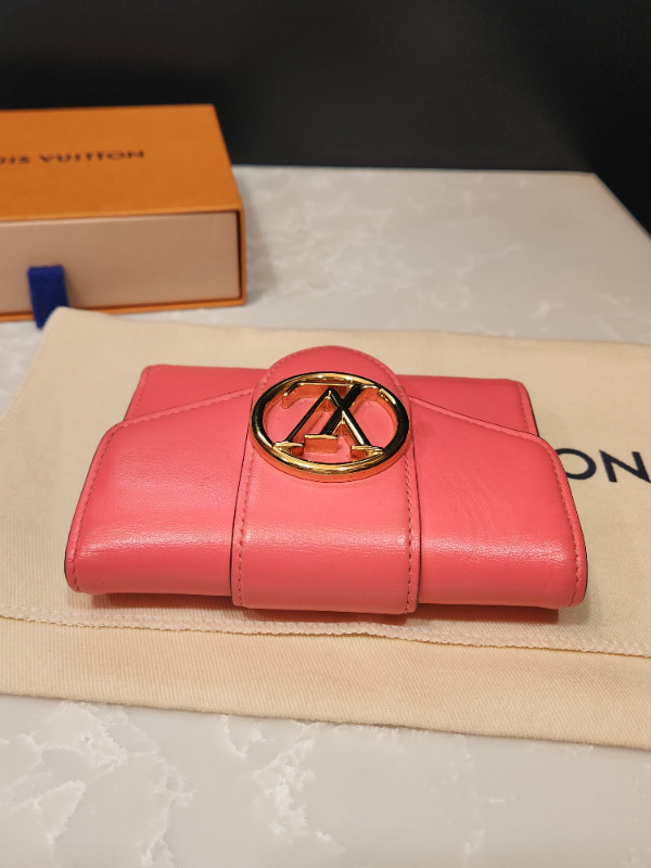 Authentic Louis Vuitton Leather Pink Pont 9 Neuf Wallet in Women's - Bags & Wallets in Strathcona County - Image 3