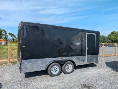 Heavy duty enclosed trailer 2008 mirage in very good shape, new diamond plate all round, tandem axle...