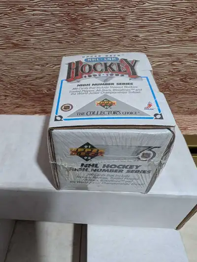 91-92 Upper Deck high number series factory unopened, View more