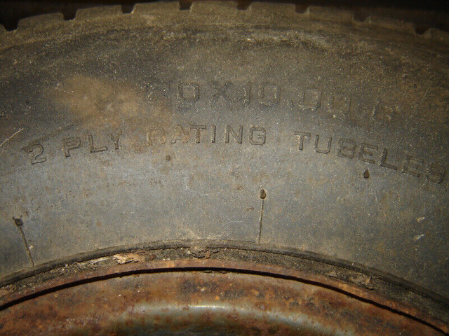Rear lawn tractor tires, or Go-cart/rims/carlisle[20 x10-8] in Lawnmowers & Leaf Blowers in Hamilton - Image 3