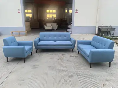 Ensemble de sofas bleu en tissu – À vendre à Montréal, View more