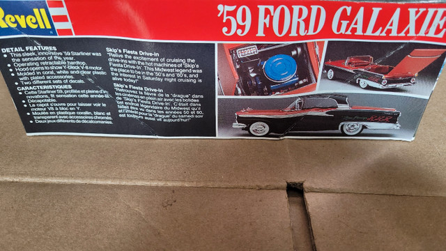 Vintage Revell 59 Ford Galaxy Skip's Fiesta Drive-in Series in Hobbies & Crafts in Oakville / Halton Region - Image 2