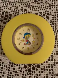 Tweety  Bird Clocks