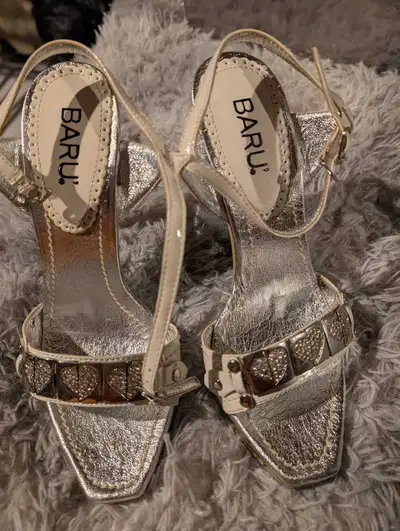  Women's Shoes , View more