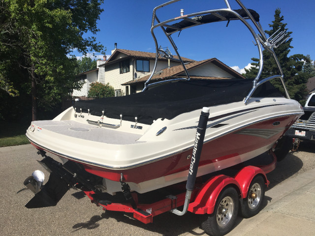Exclusive boat in Powerboats & Motorboats in Calgary