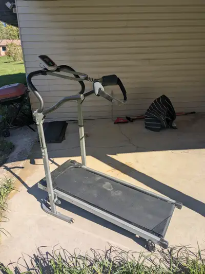 Compact non-electrical Treadmill, foldable incline, View more
