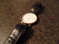 Very Nice Men's DANIEL WELLINGTON Wristwatch ~ $25.00
