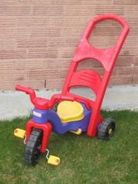 Smart trike Safari pink & HEDSTROM SPRING BOUNCING ROCKING HORSE