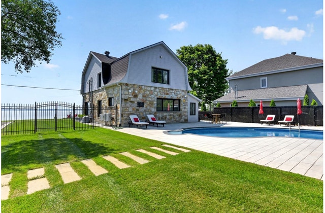 WATER FRONT AMAZING HOUSE, NEXT to GOLD ATLANIDE, NDIP — photo 1