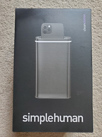 Simplehuman Cleanstation - Cell phone sanitizer