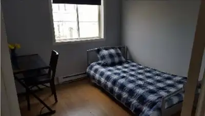 Chambre a louer / Room for rent