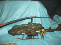 1983 G.I. Joe Assault Copter Dragonfly XH-1 + Wild Bill