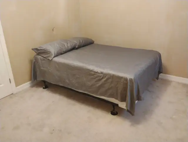 Immed/Feb-12X12-15m/Algonq-30min/Carleton-Furn, See VIDEO's