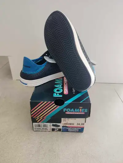 Souliers sandales enfants Skechers Foamies gr. 2 kids shoes, View more