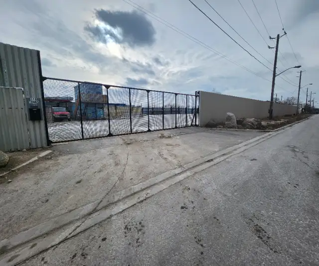 Yard, Open Storage & Office for Rent South Etbobicoke in Commercial & Office Space for Rent in City of Toronto - Image 4