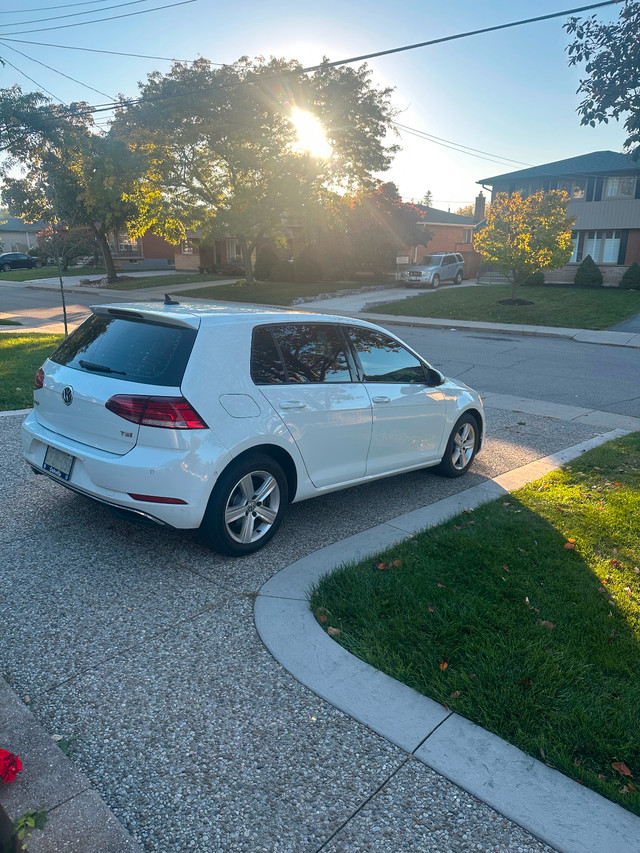 2018 VW Golf for sale in Cars & Trucks in Hamilton