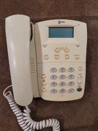 AT&T Phone Model 957 - Speakerphone - Caller ID