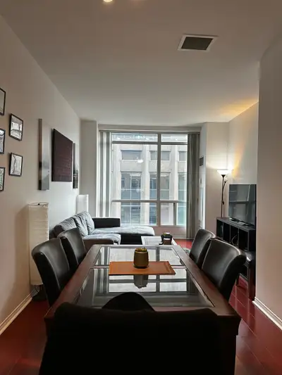 Roommate Wanted – 2 Bed / 2 Bath in Downtown Toronto