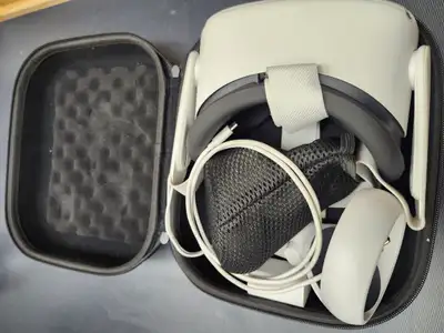 Casque VR Meta Quest 2 – 128 GB – Excellent état, View more