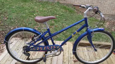 24" Schwinn Pineapple Girl's Bike, View more